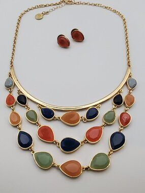 LIZ CLAIBORNE Bib Statement Necklace Set w/ Earrings Teardrops Faux Stones Gold
